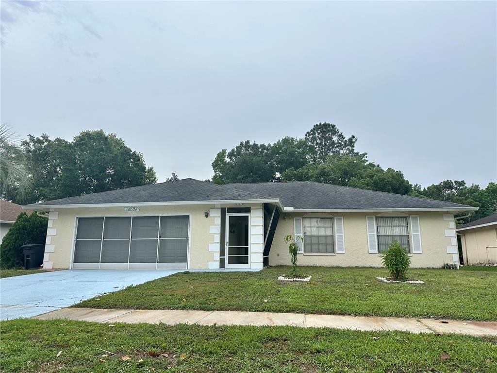 28538 Twinbrook Ln, Zephyrhills, FL 33543 House Rental in Zephyrhills