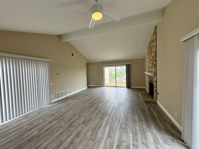 Foto del edificio - Single Story 3 Bedroom House in Carlsbad