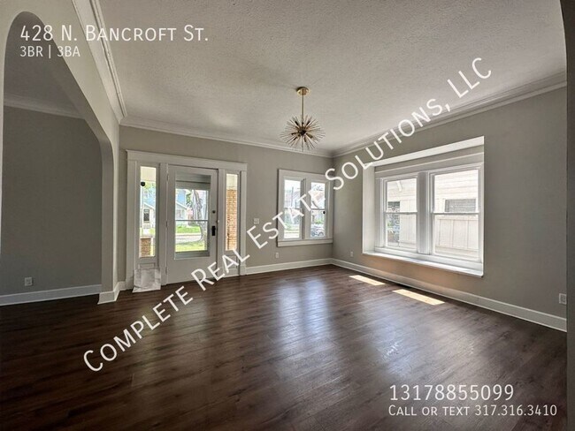 Foto del edificio - Now Showing this 3 BR, 2 1/2 BA home locat...