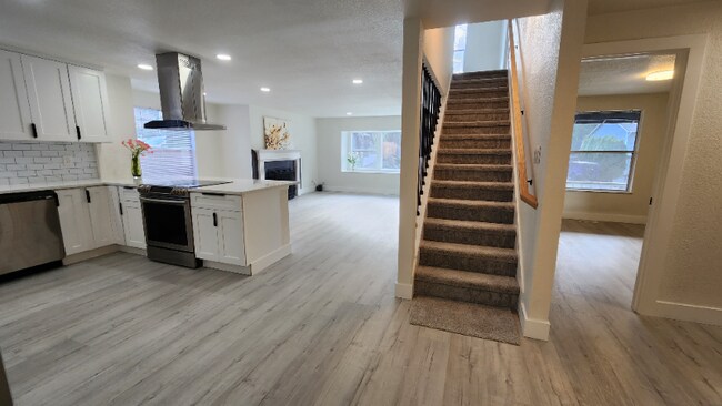 Building Photo - 202 S 316th Pl