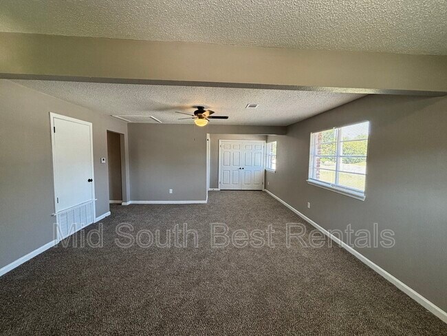 Foto del edificio - 3208 Bishop St