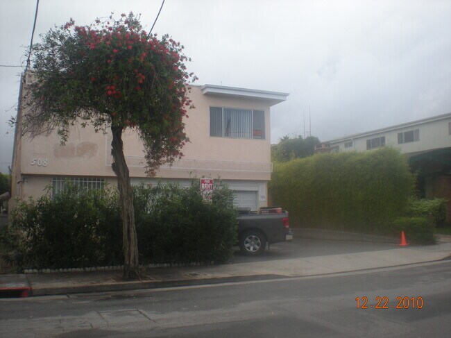Foto del edificio - 502 Raymond Ave