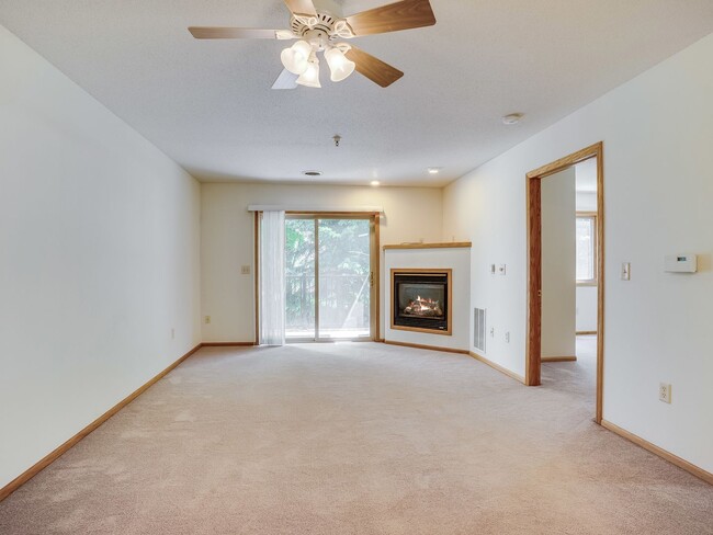 Interior Photo - Pine Ridge Apartment Homes - 135 Marcou Rd, Onalaska