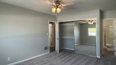 Interior Photo - Summer Crest Apartments