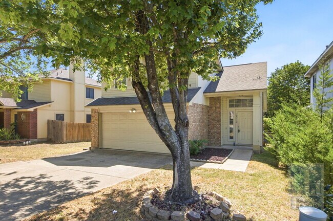 Foto del edificio - 10718 Claywood Dr
