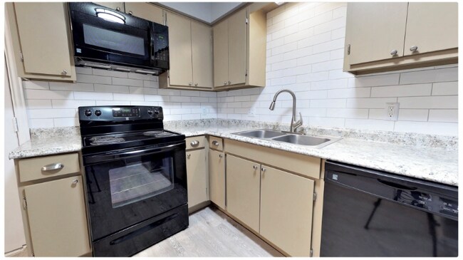 Foto del edificio - 509 N Elm St