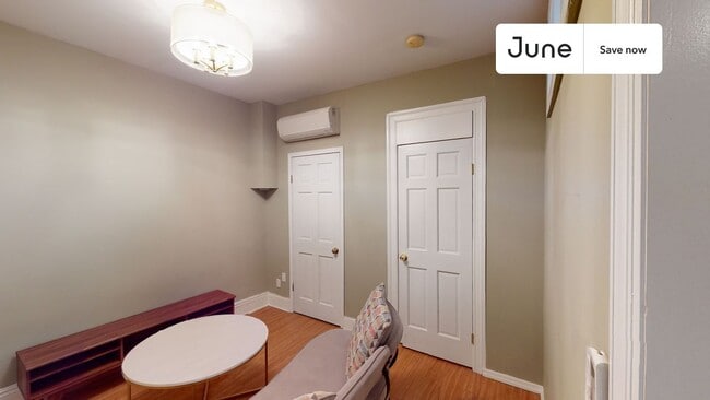 Building Photo - 421 36th St