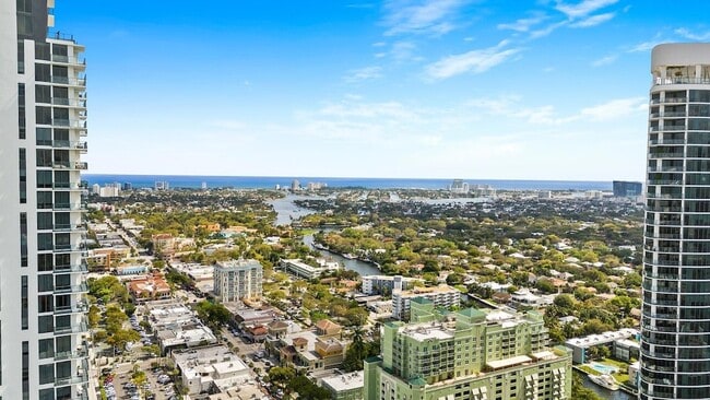 Foto del edificio - 350 SE 2nd St