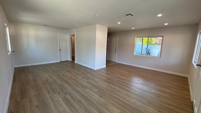 Building Photo - 9704 Sunland Blvd