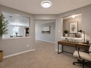 Building Photo - 9219 Pinderfield Ct