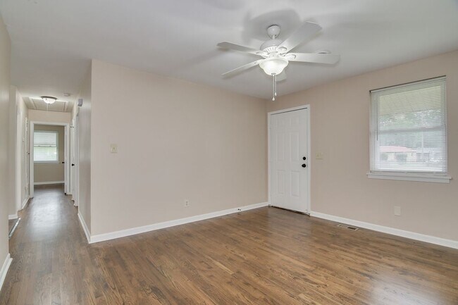 Building Photo - 3328 Sylvester Drive