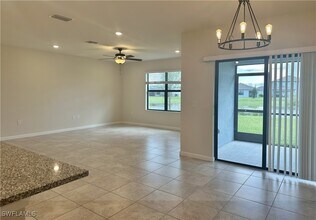 Building Photo - 16037 Beachberry Dr