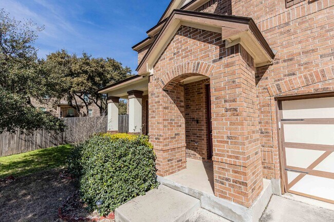 Building Photo - 1227 Bridle Bit