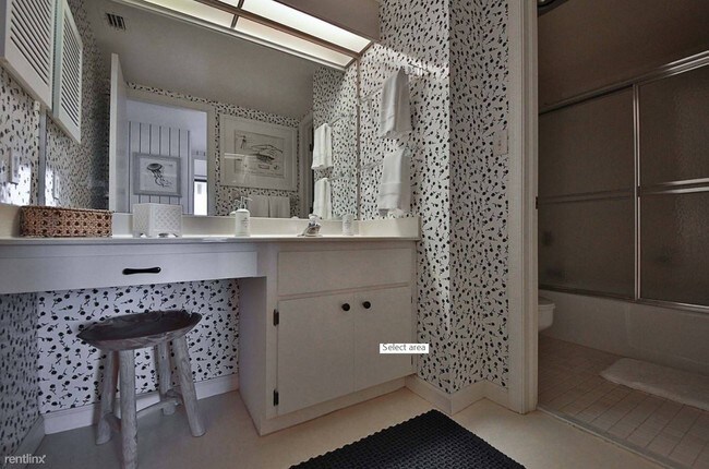 Foto del edificio - 3 br, 3 bath Condo - 2680 Orange Ave Apt H