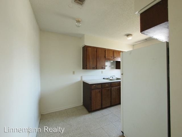 Foto del edificio - 624 Sunset Ln