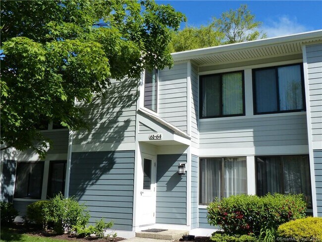 Foto del edificio - 64 Lawson Ln