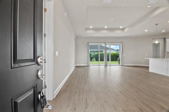 Building Photo - 3522 SW 120th Dr