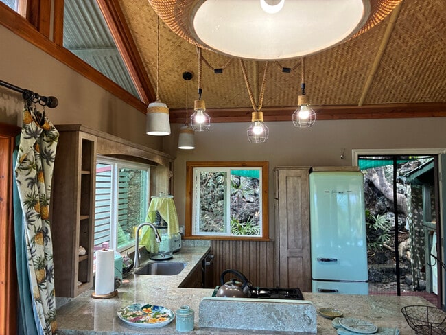 Building Photo - 87-291-291 Kaohe Rd