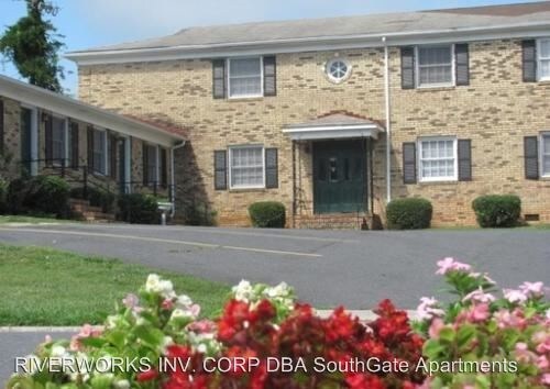 Foto principal - 3936 Conway Ave