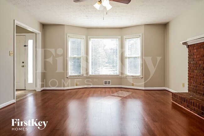 Foto del edificio - 255 Brookclear Ln