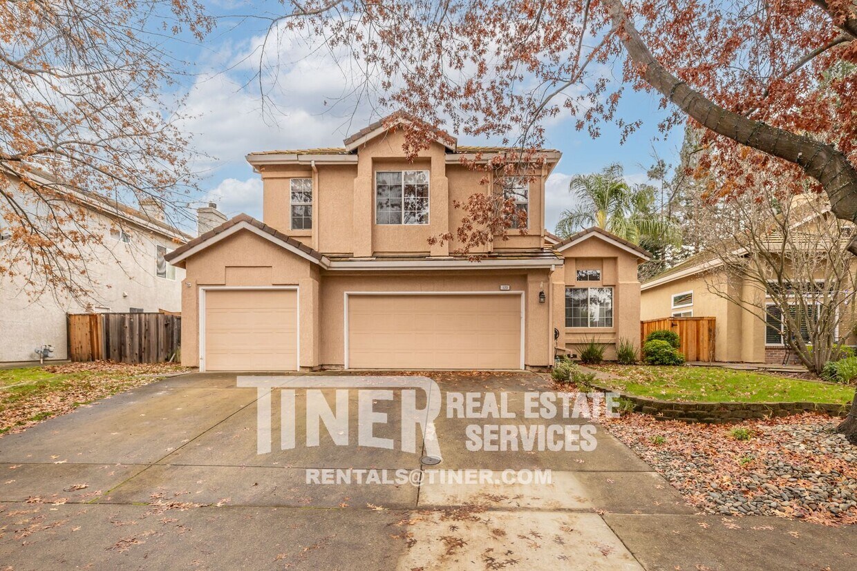 Stunning 3 bedroom 3 bathroom in Folsom House Rental in Folsom, CA