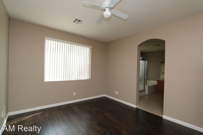 Building Photo - 4 br, 2 bath House - 3313 Mastercraft Ave