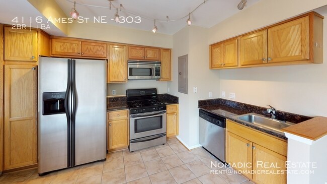 Foto del edificio - 4116 Ames St NE