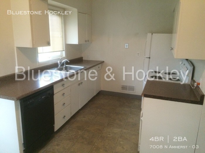 Primary Photo - 7008 N Amherst St