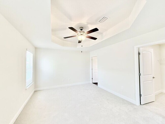 Building Photo - 5167 Carmell Ridge Cir