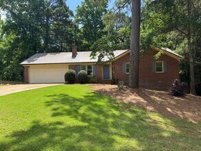 Building Photo - 435 Brookstone Dr