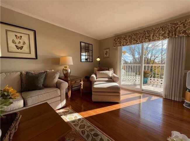 Foto del edificio - 41 Bullocks Point Ave