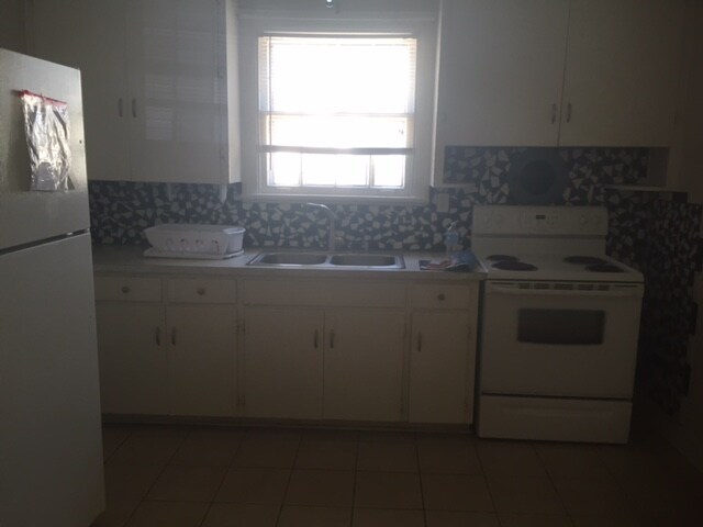 Foto del edificio - 2817 Parkside Ave