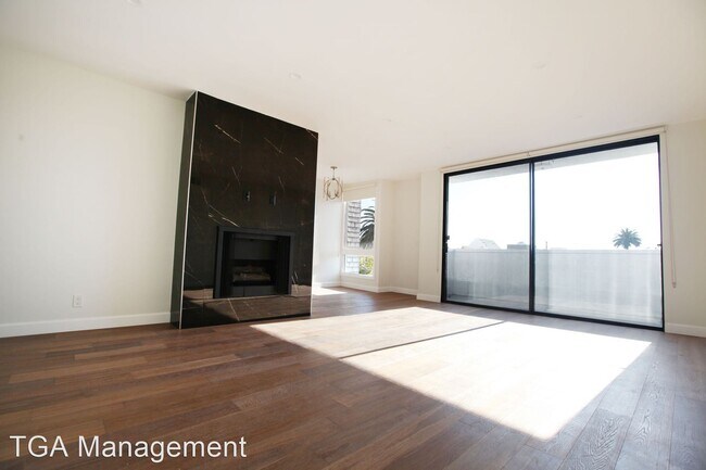 Building Photo - 915 3rd St