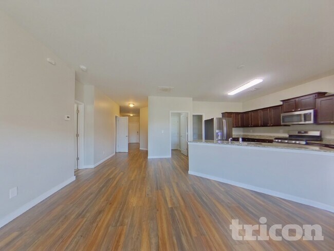 Foto del edificio - 731 Independence Ave