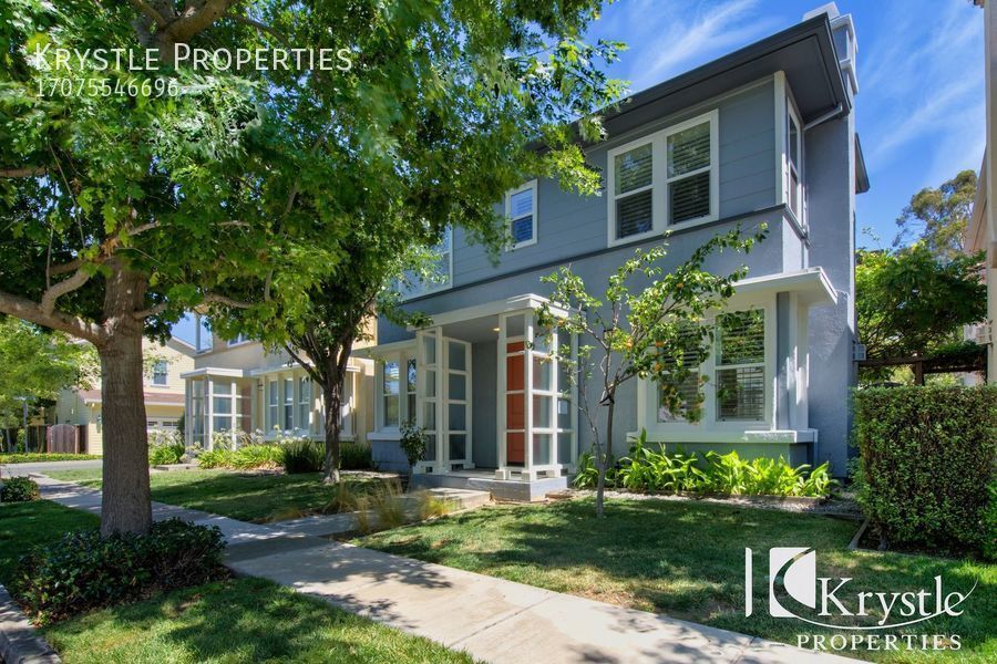 Primary Photo - Gorgeous Mare Island retreat