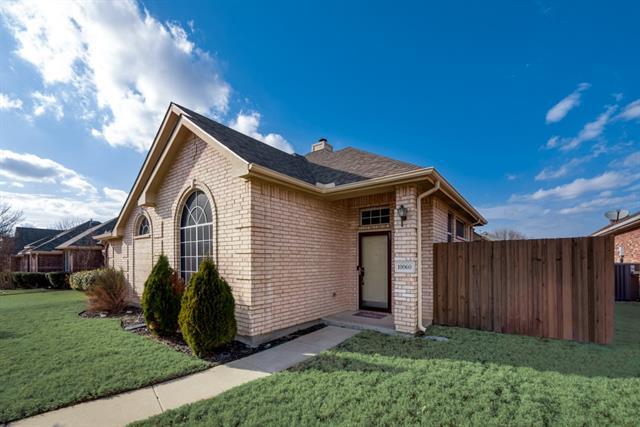 Building Photo - 10060 Cambridge Dr