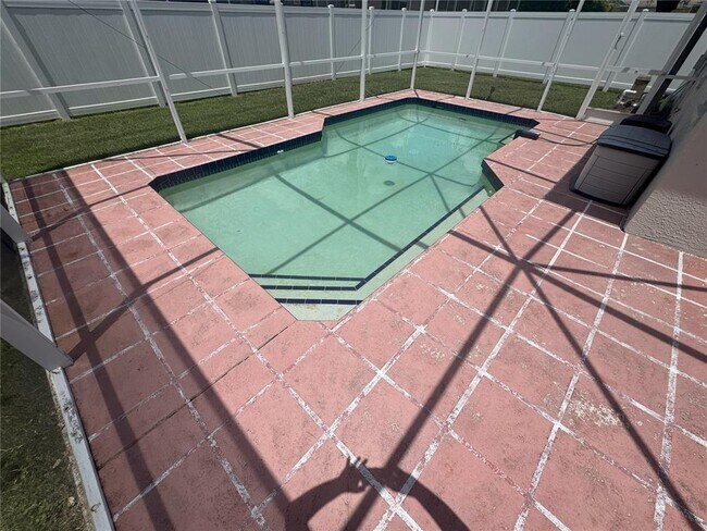 Foto del edificio - 6214 White Clover Cir