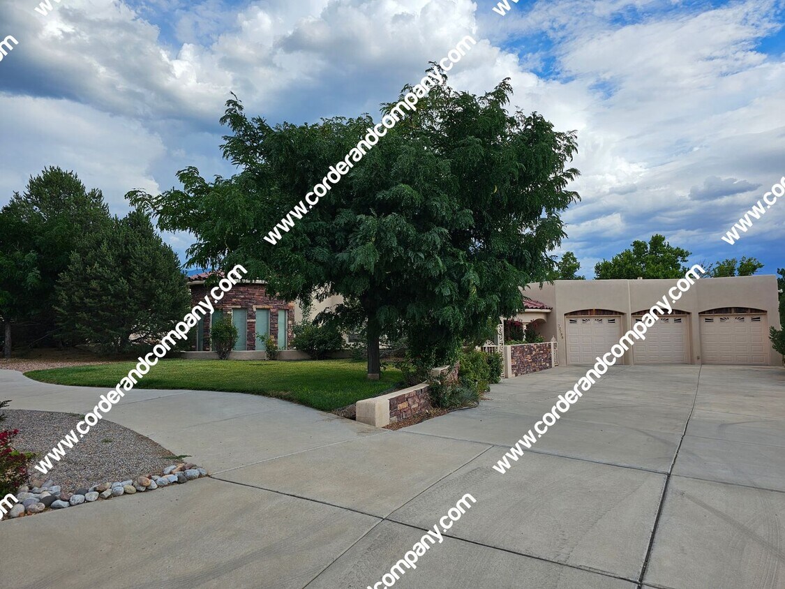 Primary Photo - Welcome to this stunning 4 Bedroom, 3 Bath...