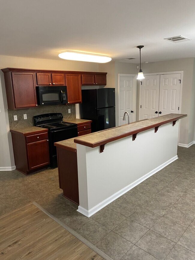 Building Photo - Pre-Leasing Now!