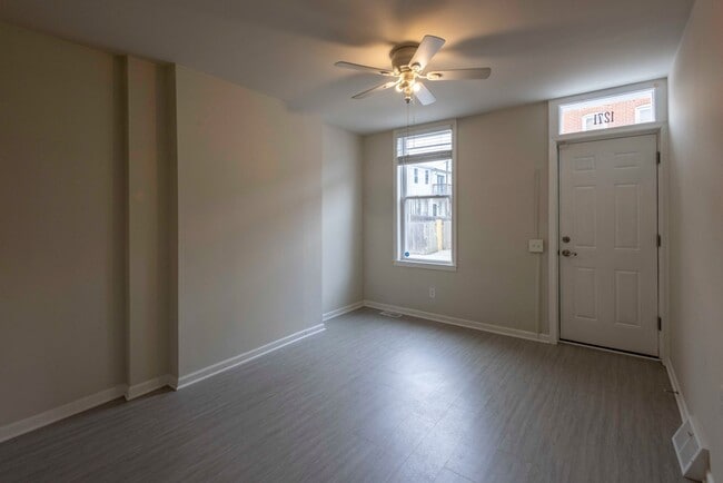 Building Photo - Cozy 1Bed/1Bath in Washing Village - Pigtown
