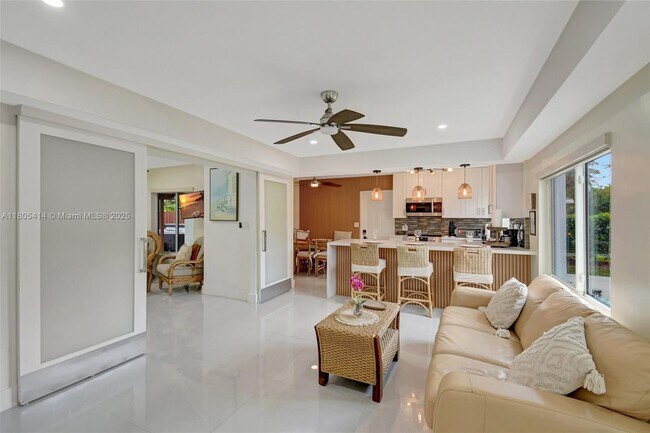 Foto del edificio - 1100 SW 20th St