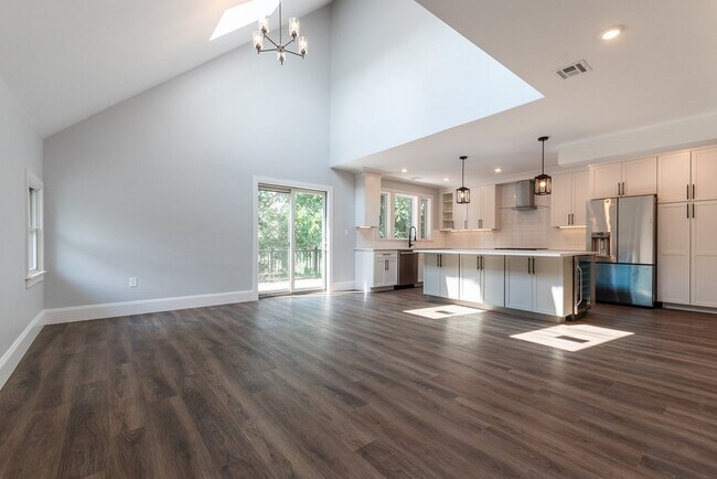 Foto del edificio - 424 Newtonville Ave