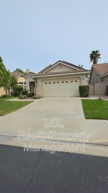 Building Photo - 28943 Baywater Dr
