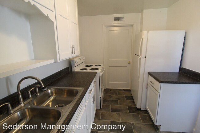 Building Photo - 1 br, 1 bath Duplex - NAVY HILL ASSOC LLC....