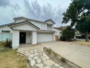 Building Photo - 4907 Ridgeview Dr