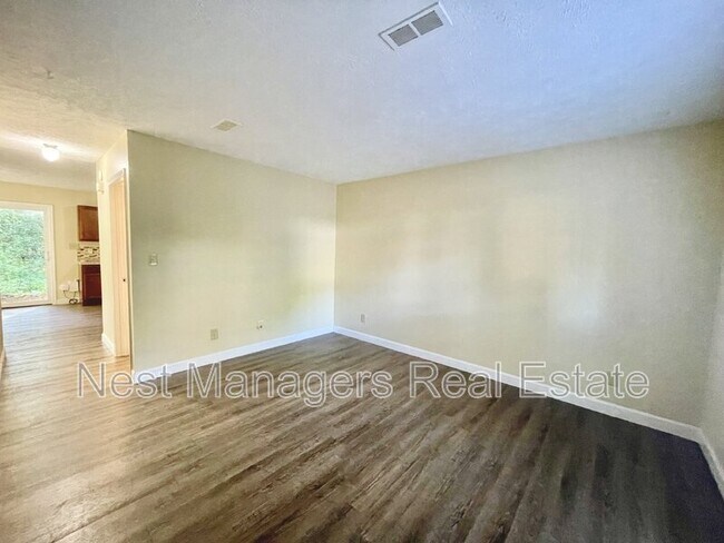 Building Photo - 5842 Aftonshire Dr