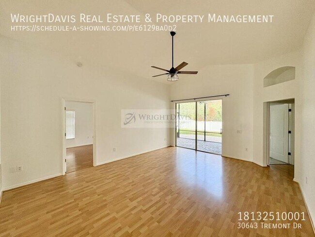 Foto del edificio - 30643 Tremont Dr