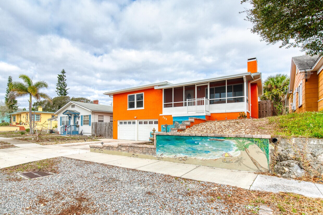 Primary Photo - 333 Ribault Ave