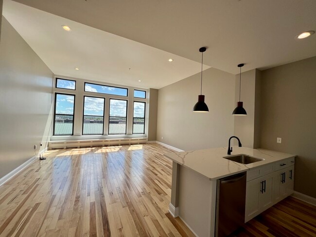 Foto del edificio - 409 Lackawanna Ave