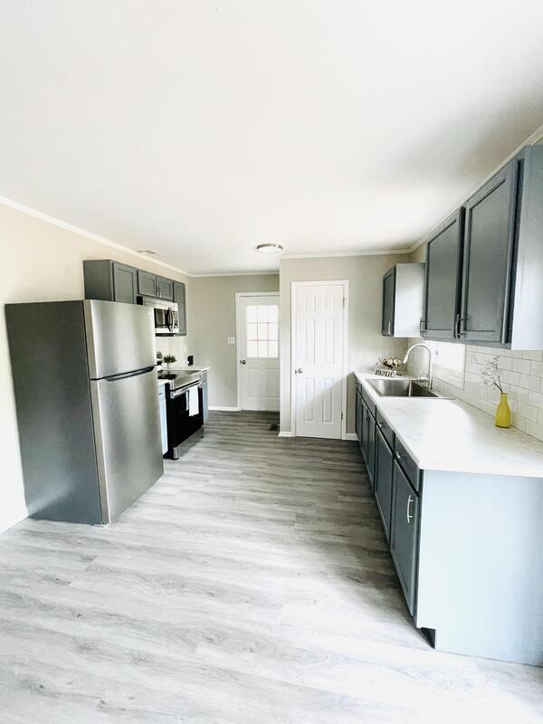 Building Photo - 338 Milburn Dr